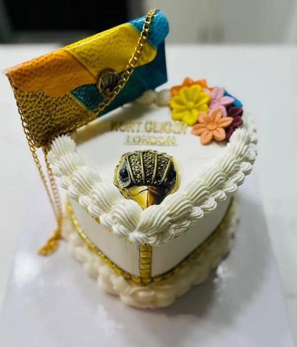 Caked By GG Picture 9