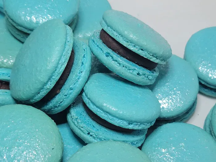 Moonlit Macarons Picture 8