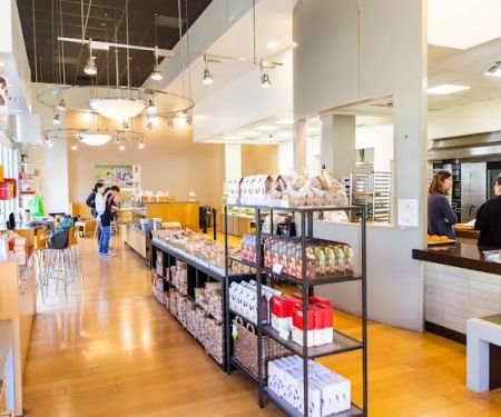 Kee Wah Bakery