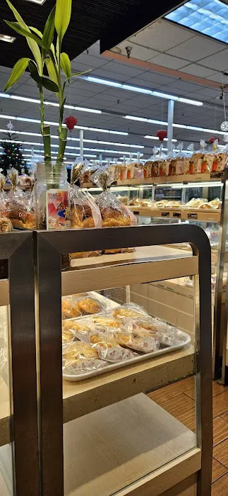 Sheng Kee Bakery #2 - Cupertino Picture 1
