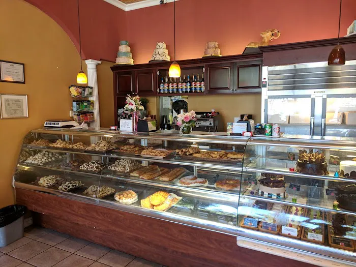 La Patisserie Bakery Picture 7
