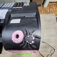 Happy Donuts De Anza ico