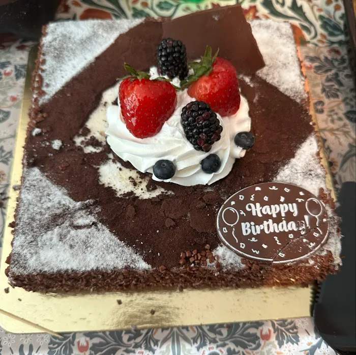 85°C Bakery Cafe - Cupertino Picture 3