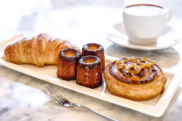 Alexander's Patisserie Picture 7