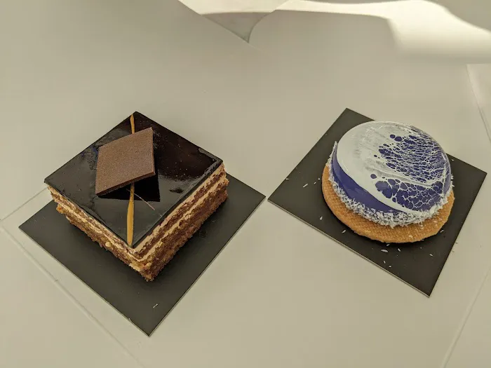 Alexander's Patisserie Picture 2