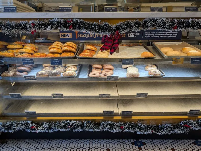 Noah's NY Bagels Picture 7