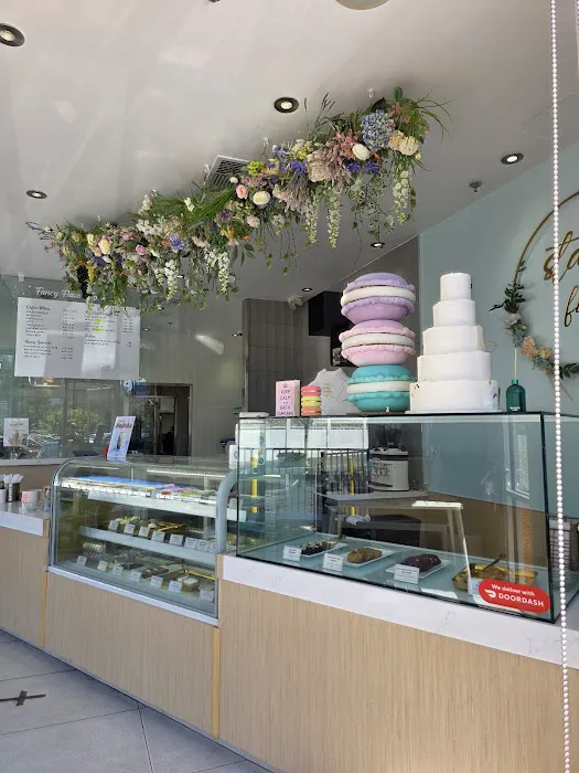 Fancy Flavors Bakeshop Picture 4
