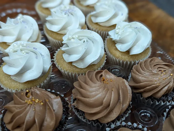 Sweet Note Cakes Picture 10