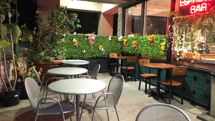 BiBi Bakery & Cafe Picture 7