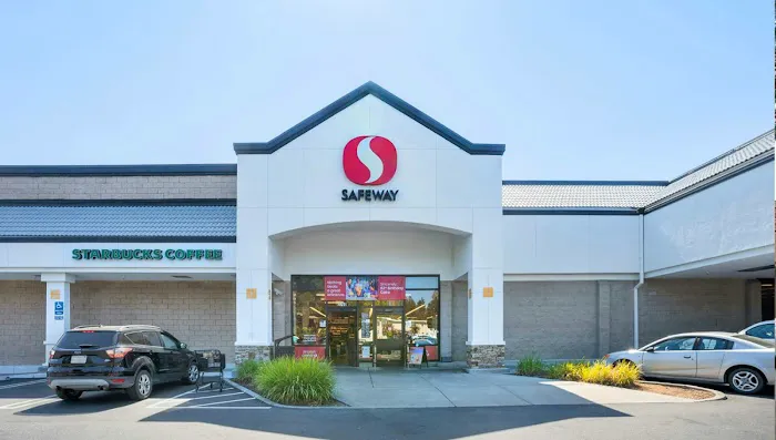 Safeway Bakery Picture 2