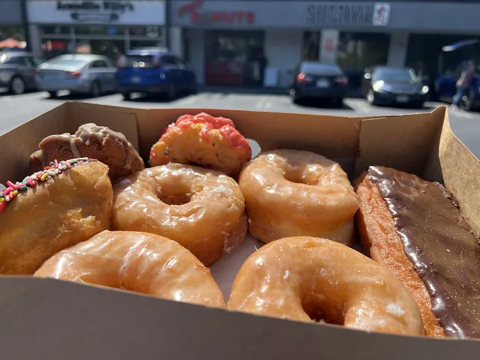 Stan's Donut Shop Picture 8