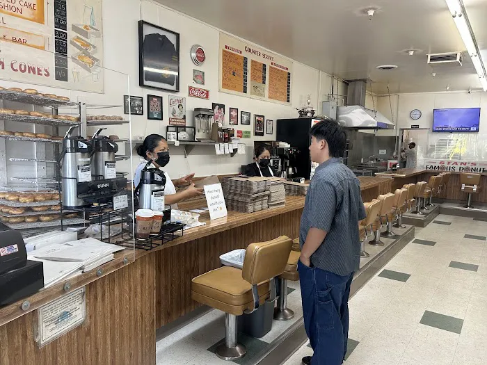 Stan's Donut Shop Picture 10