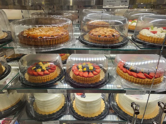 Whole Foods Bakery Picture 10