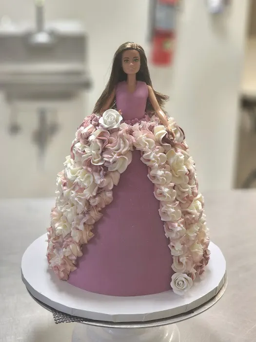 Jens Cakes NOW Custom Cakes Picture 9