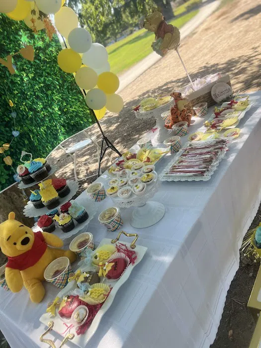 Sweet treats Boutiquet Gref LLC Picture 10