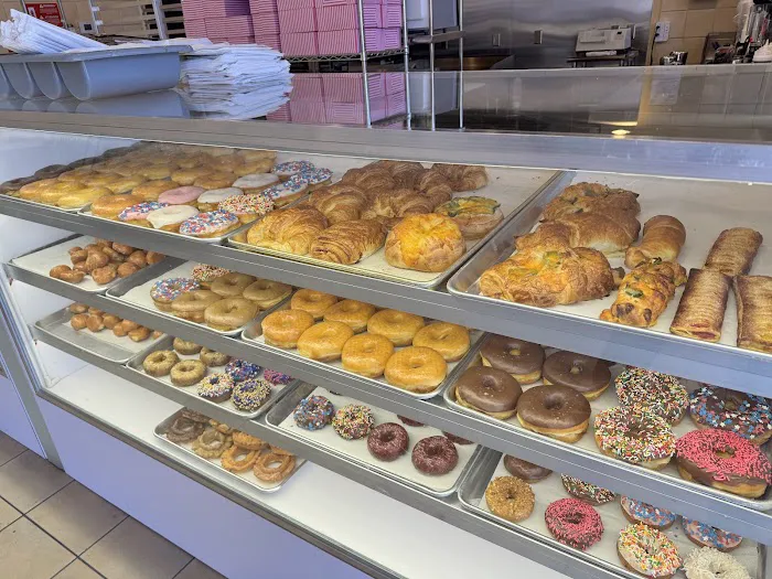 Camden Donuts Picture 3