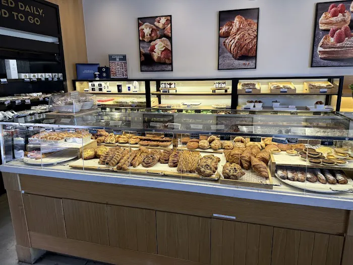 Paris Baguette Picture 10