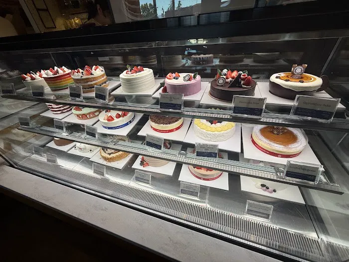 Paris Baguette Picture 8