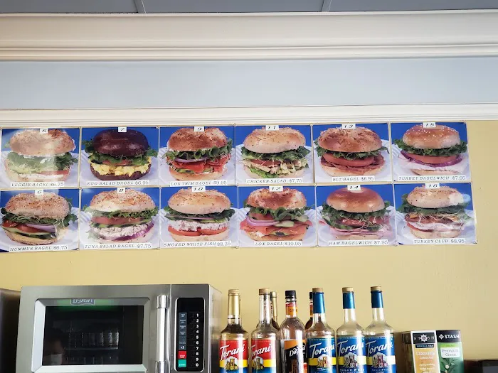 House of Bagels Picture 4