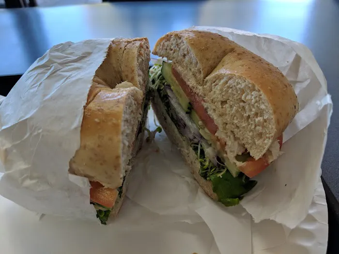 House of Bagels Picture 9