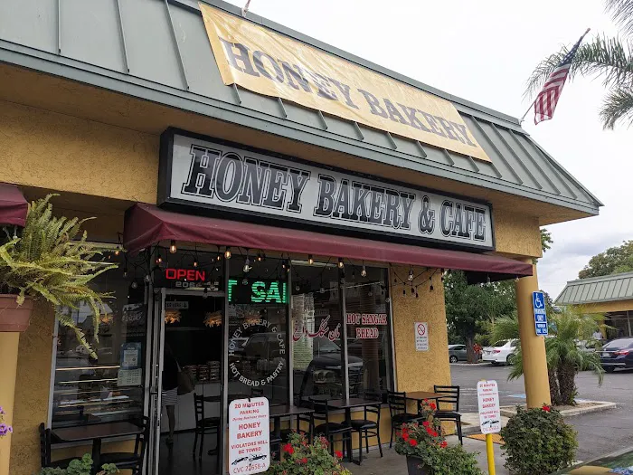 Honey Bakery & Cafe Picture 8