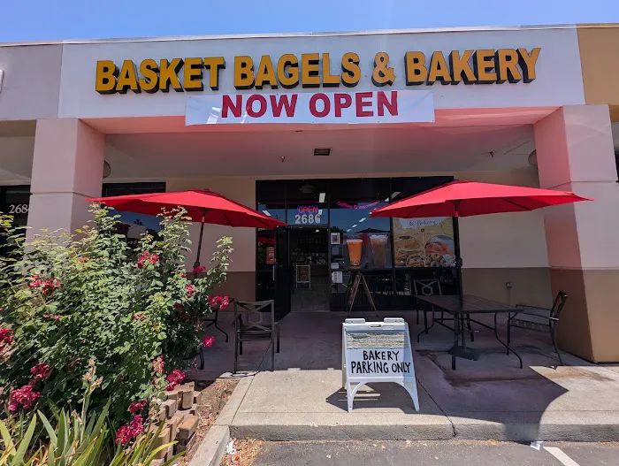 Basket Bagels & Bakery Picture 8