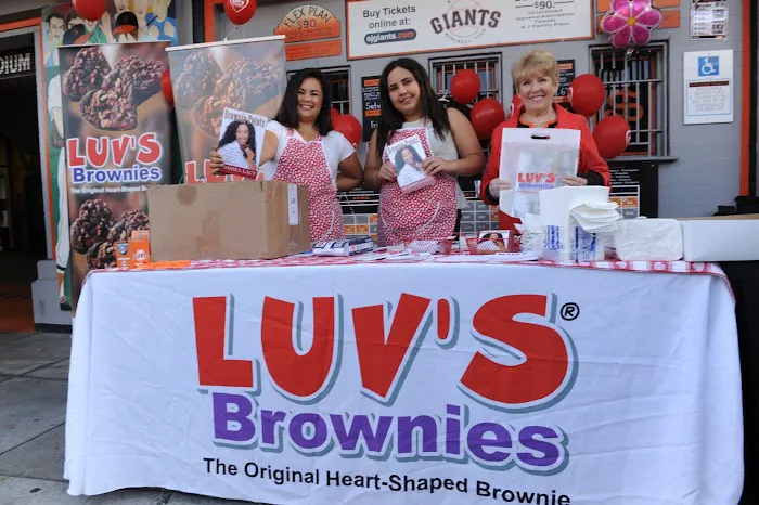 Luv's Brownies Picture 6