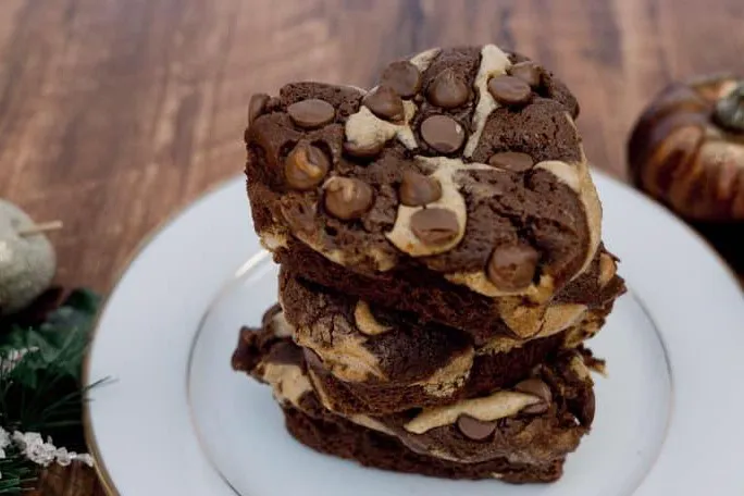 Luv's Brownies Picture 3