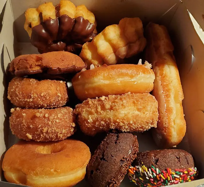 Donut Den Picture 8