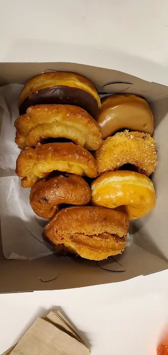Donut Den Picture 9