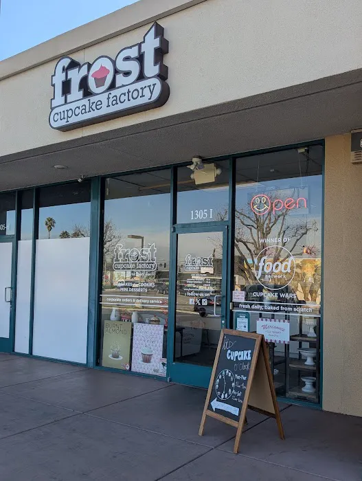 Frost Cupcake Factory Picture 4