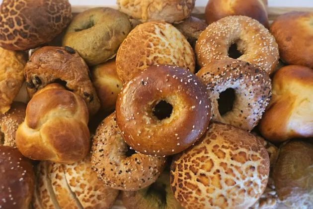Lead Left Breads