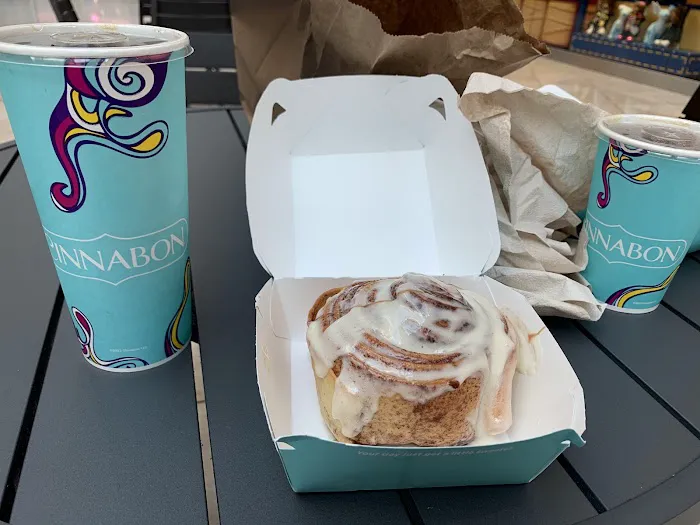 Cinnabon Picture 10