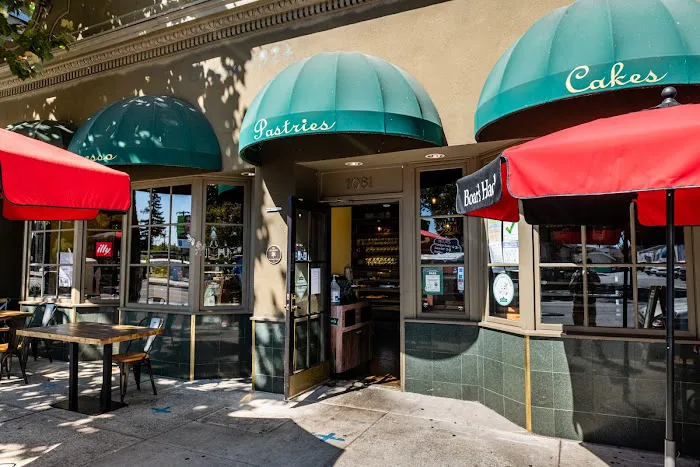 Greenlee's Bakery Picture 10
