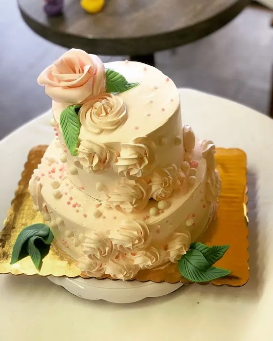 Mr. Cake + Indian Bakery and Eatery Picture 8
