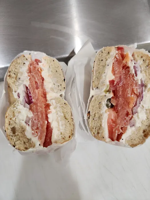 Regal Bagel Café Picture 10