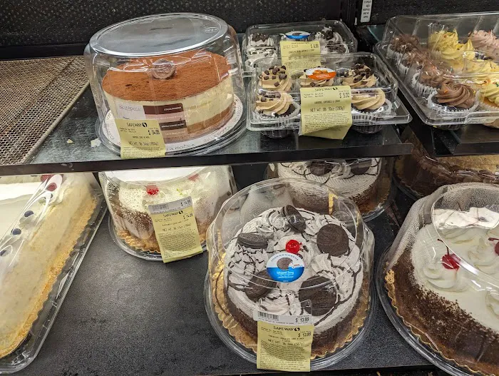 Safeway Bakery Picture 7