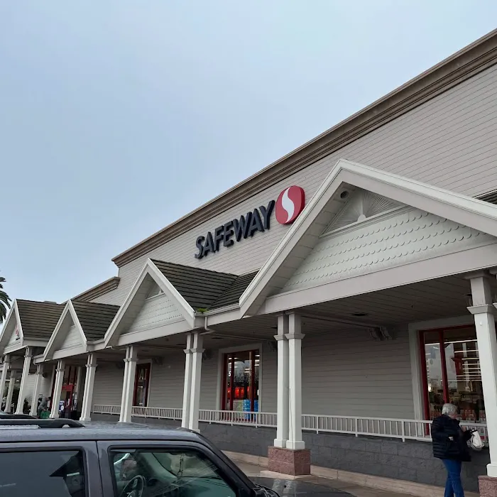 Safeway Bakery Picture 6