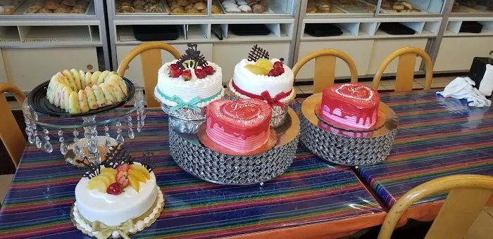 Panaderia La Imperial Picture 8