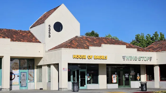House of Bagels Picture 1