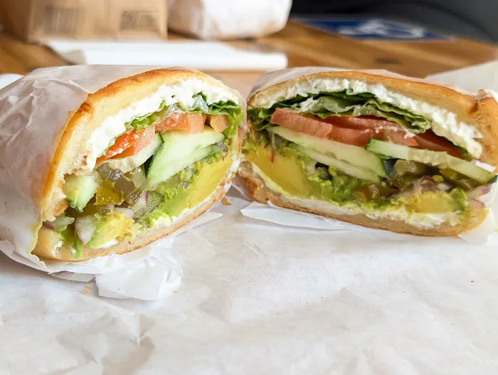 Basket Bagel Cafe Picture 3