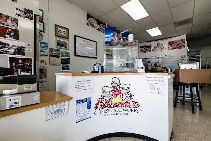 Charlie's Cheesecake Works Picture 9