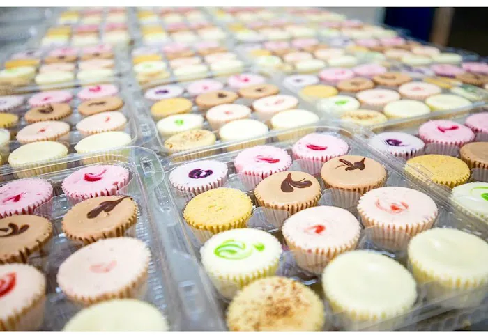 Charlie's Cheesecake Works Picture 1
