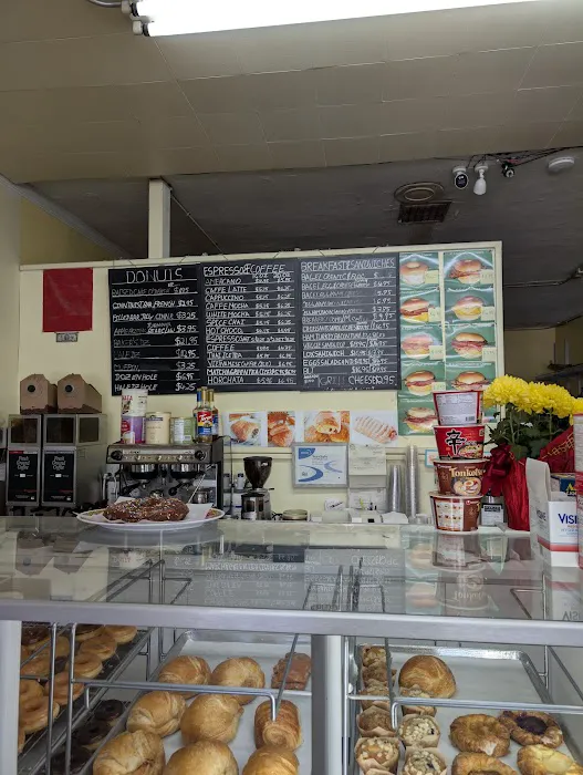 Manley Donuts Picture 7