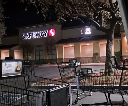 Safeway Bakery