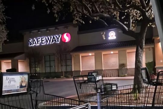 Safeway Bakery