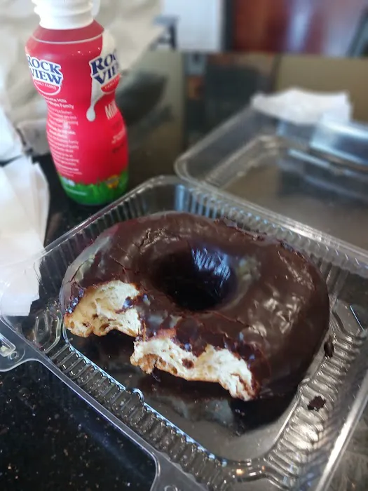 Yum Yum Donuts Picture 1