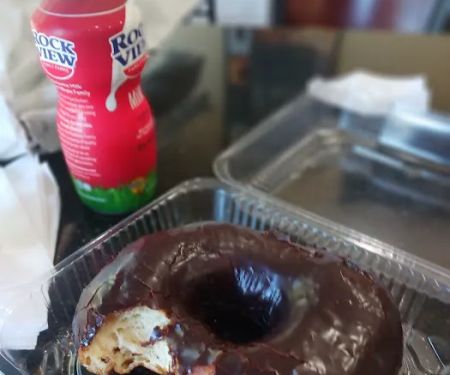 Yum Yum Donuts