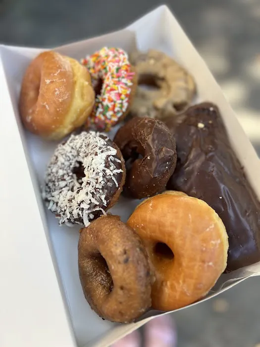 Rollo's Donuts Picture 1