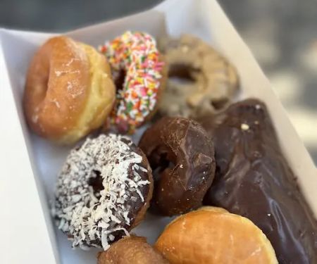 Rollo's Donuts